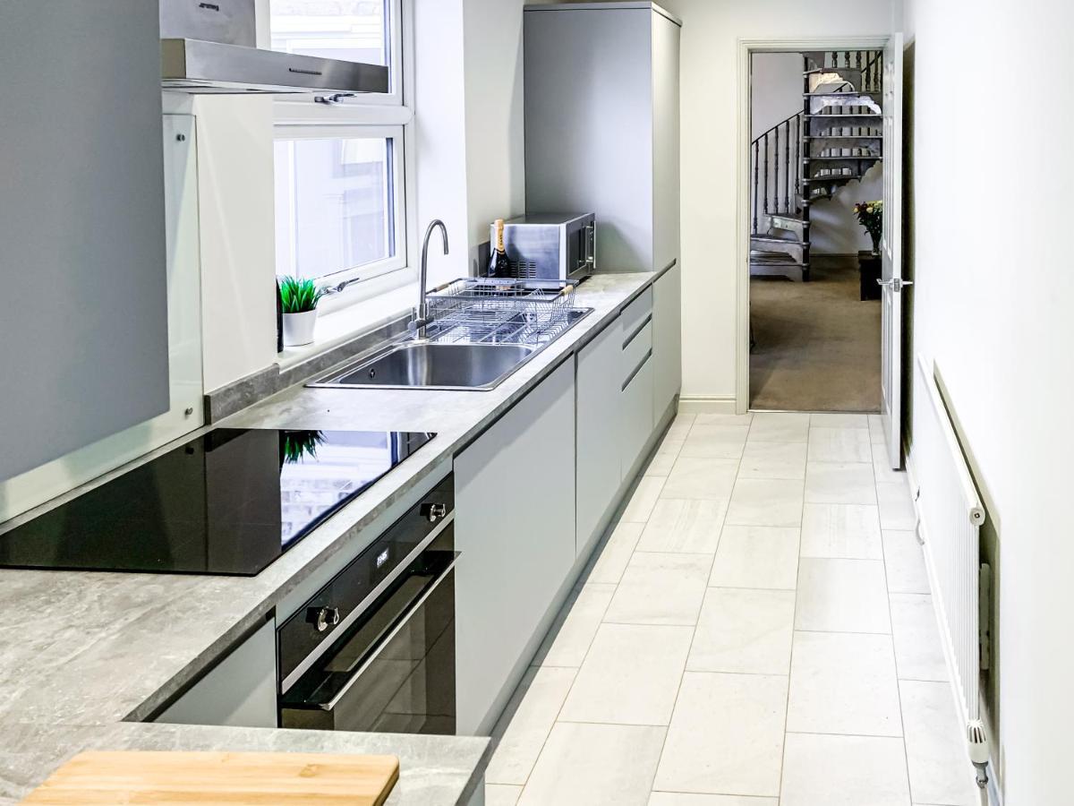 The Vines - Stunning Period Home With Free Parking York Eksteriør billede