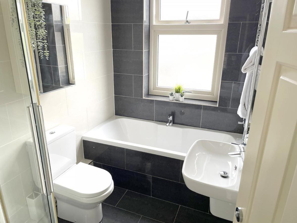 The Vines - Stunning Period Home With Free Parking York Eksteriør billede